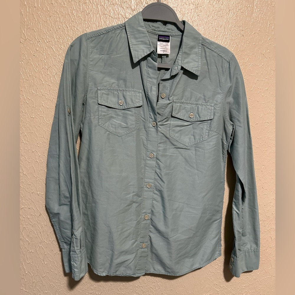 Patagonia Button Down Shirt Size‎ 4